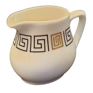 Royal Doulton's Mandarin Hotel Bone China Creamer: Elegance in Every Pour
